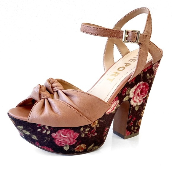REPORT 70s Style Ray Floral Tapestry Platform Sandals - Picture 7 of 11